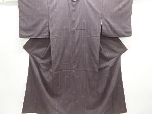 アンティーク　壷垂れ模様織り出し本塩沢着物